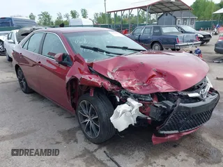2017 Toyota Camry XLE z VIN 4T1BF1FK7HU665449, wystawiony jako IAAI lot #42107257 z przebiegiem 153 312 mil mil oraz . Historia ofert i sprzedaży dostępna na DreamBid. Obrazek 1.