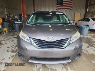 2013 Toyota Sienna LE AAS with VIN 5TDKK3DC0DS301864, listed as a Copart auction lot 62287335 with 195,075 mi miles and Clean title. Bid and sale history available at DreamBid. Image 5.