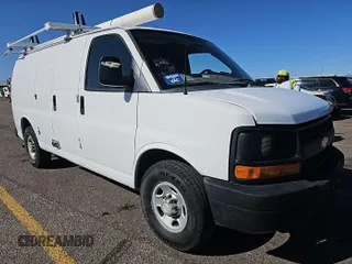 2013 Chevrolet Express Cargo z VIN 1GCWGFCA8D1175464, wystawiony jako IAAI lot #42409029 z przebiegiem 166 299 mil mil oraz . Historia ofert i sprzedaży dostępna na DreamBid. Obrazek 22.