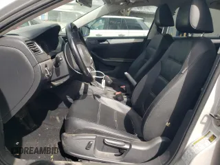 2014 Volkswagen Jetta SE with VIN 3VWD07AJ4EM427734, listed as a Copart auction lot 55093165 with 117,260 mi miles and Salvage title. Bid and sale history available at DreamBid. Image 7.