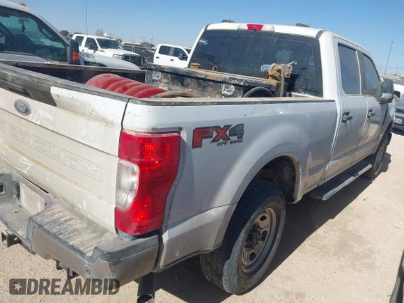 2022 Ford F-250 XL z VIN 1FT7W2B65NED00802, wystawiony jako IAAI lot #41676780 z przebiegiem 164 529 mil mil oraz . Historia ofert i sprzedaży dostępna na DreamBid. Obrazek 4.