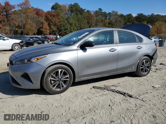 2023 Kia Forte LXS with VIN 3KPF24AD0PE615260, listed as a Copart auction lot 80624424 with 32,425 mi miles and Salvage Title. Bid and sale history available at carsss.com. Image 1.