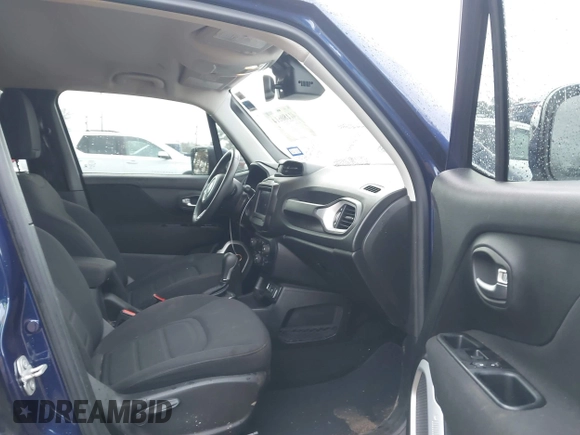 2020 Jeep Renegade Latitude with VIN ZACNJABBXLPM00506, listed as a IAAI auction lot 41180614 with 97,279 mi miles. Bid and sale history available at carsss.com. Image 5.