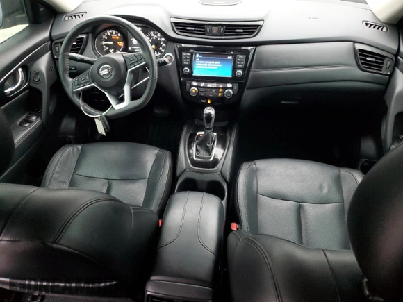 2017 Nissan Rogue S with VIN 5N1AT2MT1HC814465, listed as a Copart auction lot 51595425 with 68,670 mi miles and Salvage Title. Bid and sale history available at DreamBid. Image 8.