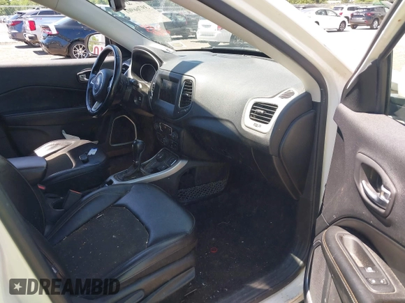 2020 Jeep Compass Latitude with VIN 3C4NJDBBXLT219466, listed as a IAAI auction lot 39766901 with 147,492 mi miles and . Bid and sale history available at DreamBid. Image 5.