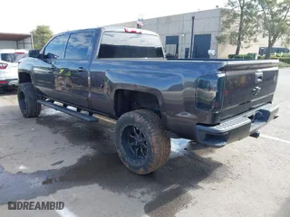 2015 Chevrolet Silverado 1500 LT with VIN 3GCUKREC7FG186062, listed as a IAAI auction lot 41558247 with NaN miles. Bid and sale history available at carsss.com. Image 3.