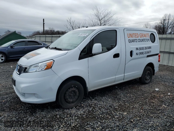2015 Nissan NV200 SV with VIN 3N6CM0KN0FK732086, listed as a Copart auction lot 49525165 with 170,936 mi miles and Salvage Title. Bid and sale history available at carsss.com. Image 1.