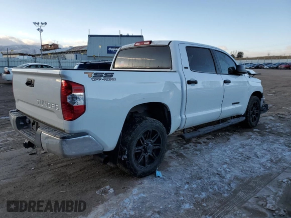 2018 Toyota Tundra 2WD SR5 with VIN 5TFEM5F13JX122822, listed as a Copart auction lot 82051473 with 67,154 mi miles and Salvage Title. Bid and sale history available at carsss.com. Image 3.