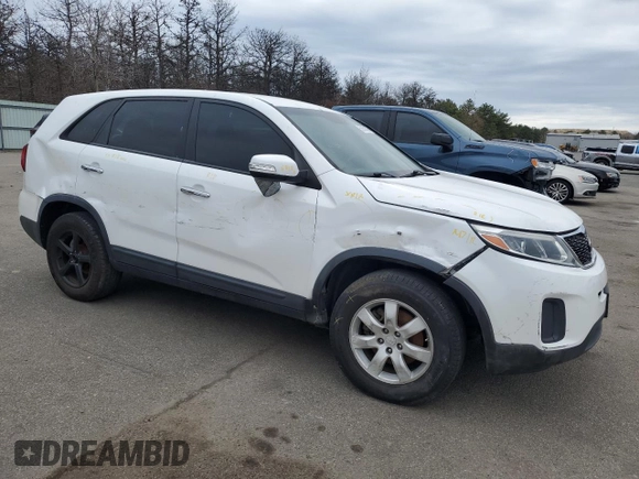 2014 Kia Sorento LX with VIN 5XYKT3A66EG543360, listed as a Copart auction lot 53650595 with 133,330 mi miles and Salvage Title. Bid and sale history available at carsss.com. Image 4.