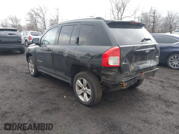 2013 Jeep Compass Latitude with VIN 1C4NJDEB3DD221904, listed as a IAAI auction lot 41691631 with 134,683 mi miles. Bid and sale history available at carsss.com. Image 3.