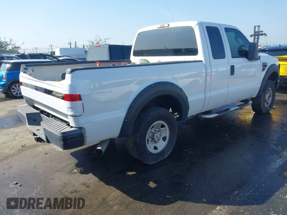 2008 Ford Super Duty F-250 SRW XL with VIN 1FTSX21R08EE25570, listed as a IAAI auction lot 41602856 with 113,322 mi miles. Bid and sale history available at carsss.com. Image 4.