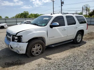 2008 Chevrolet Tahoe 3LT z VIN 1GNFK13068R145029, wystawiony jako Copart lot #55049795 z przebiegiem 167 835 mil mil oraz Szkody całkowita. Historia ofert i sprzedaży dostępna na DreamBid. Obrazek 1.
