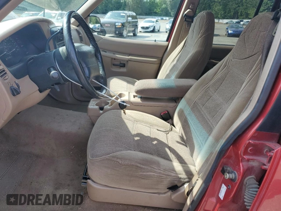 1998 Ford Explorer XL с VIN 1FMZU34EXWUB43957, выставлен на аукционе Copart как лот 61584935 с пробегом 259 020 миль миль и Списание • Salvage title. История ставок и продаж доступна на DreamBid. Изображение 7.
