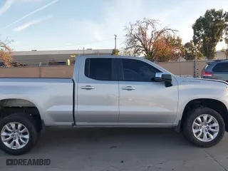 2019 Chevrolet Silverado 1500 LT with VIN 1GCRYDEDXKZ272945, listed as a IAAI auction lot 41225816 with 95,088 mi miles. Bid and sale history available at carsss.com. Image 14.