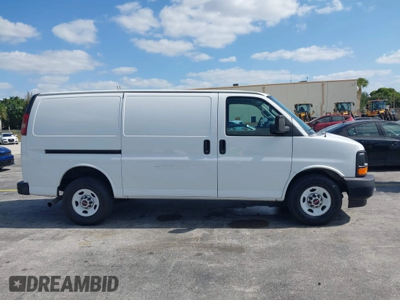 2017 GMC Savana Cargo Van with VIN 1GTW7AFFXH1178804, listed as a IAAI auction lot 42169963 with 157,851 mi miles. Bid and sale history available at carsss.com. Image 13.