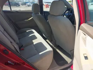 2007 Toyota Corolla CE with VIN 1NXBR32E97Z867159, listed as a IAAI auction lot 41890295 with 177,623 mi miles. Bid and sale history available at carsss.com. Image 8.
