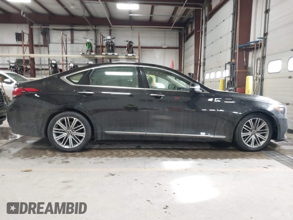 2018 Genesis G80 3.8L with VIN KMHGN4JE4JU232110, listed as a IAAI auction lot 41425938 with 108,170 mi miles. Bid and sale history available at carsss.com. Image 13.