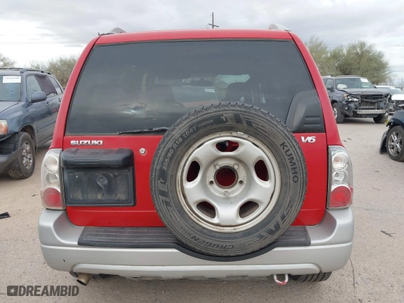 2004 Suzuki Grand Vitara with VIN JS3TE62V344100216, listed as a IAAI auction lot 41734638 with 213,166 mi miles. Bid and sale history available at carsss.com. Image 17.