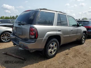 2005 Chevrolet TrailBlazer LT with VIN 1GNDT13S052378804, listed as a Copart auction lot 62047624 with 119,536 mi miles and Salvage Title. Bid and sale history available at DreamBid. Image 3.