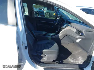 2020 Toyota Camry SE with VIN 4T1G11AK6LU504482, listed as a IAAI auction lot 41408363 with 103,469 mi miles. Bid and sale history available at carsss.com. Image 5.