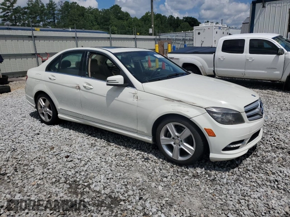 2011 Mercedes-Benz C 300 Sport с VIN WDDGF5EB5BA474565, выставлен на аукционе Copart как лот 61918055 с пробегом 210 410 миль миль и Списание • Salvage title. История ставок и продаж доступна на DreamBid. Изображение 4.