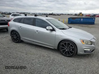 2016 Volvo V60 T5 Drive-E Premier with VIN YV140MEKXG1315485, listed as a Copart auction lot 85911904 with 110,872 mi miles and Salvage Title. Bid and sale history available at carsss.com. Image 4.