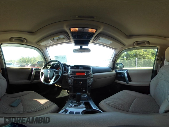 2013 Toyota 4Runner SR5 with VIN JTEBU5JR9D5117636, listed as a IAAI auction lot 42536629 with 205,229 mi miles and . Bid and sale history available at DreamBid. Image 20.