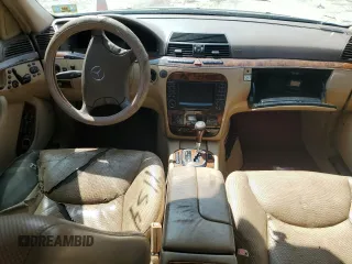 2004 Mercedes-Benz S 500 with VIN WDBNG84JX4A417661, listed as a Copart auction lot 68915494 with Not Provided miles and Non Repairable. Bid and sale history available at DreamBid. Image 8.