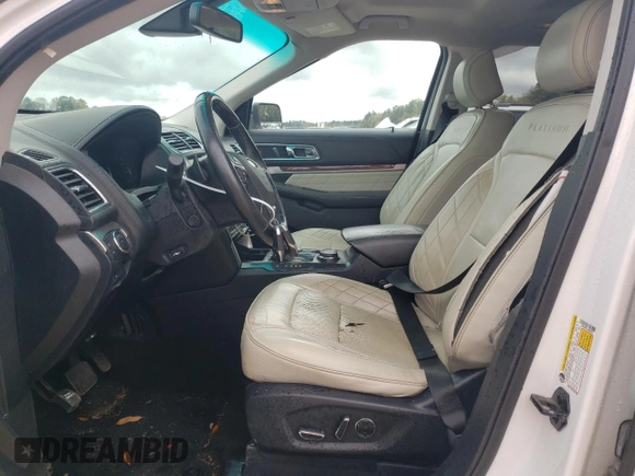 2016 Ford Explorer Platinum with VIN 1FM5K8HT2GGD09401, listed as a Copart auction lot 49823085 with 170,361 mi miles and Salvage Title. Bid and sale history available at DreamBid. Image 7.