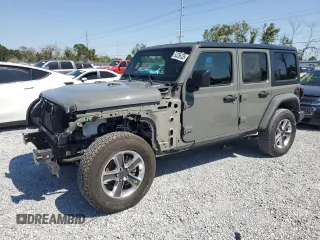 2019 Jeep Wrangler Unlimited Sahara with VIN 1C4HJXEN8KW506821, listed as a Copart auction lot 52286335 with 108,922 mi miles and Salvage title. Bid and sale history available at DreamBid. Image 1.