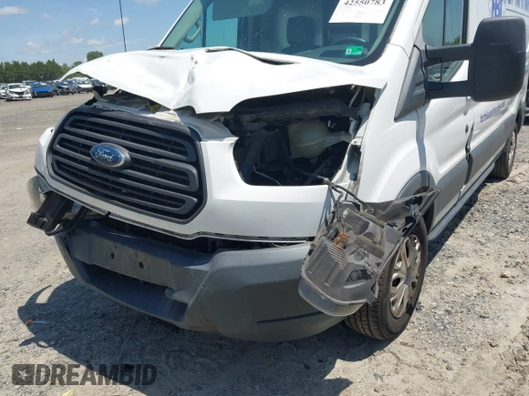 2015 Ford Transit Cargo with VIN 1FTNE2CM0FKA81175, listed as a IAAI auction lot 42550783 with 193,977 mi miles and . Bid and sale history available at DreamBid. Image 6.