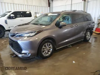 2022 Toyota Sienna XLE с VIN 5TDYSKFC6NS043806, выставлен на аукционе Copart как лот 43186985 с пробегом 77 311 миль миль и Списание • Salvage title. История ставок и продаж доступна на DreamBid. Изображение 1.