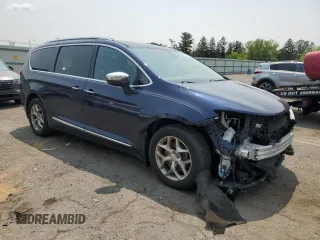2017 Chrysler Pacifica Limited z VIN 2C4RC1GG8HR514994, wystawiony jako Copart lot #59932635 z przebiegiem 188 512 mil mil oraz Szkoda całkowita • Salvage title. Historia ofert i sprzedaży dostępna na DreamBid. Obrazek 4.