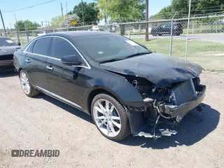2016 Cadillac XTS Premium Collection z VIN 2G61P5S38G9164877, wystawiony jako IAAI lot #41956656 z przebiegiem 30 300 mil mil oraz . Historia ofert i sprzedaży dostępna na DreamBid. Obrazek 1.