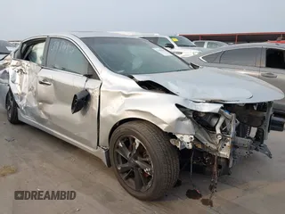2015 Nissan Altima SL z VIN 1N4AL3APXFC480070, wystawiony jako IAAI lot #42281524 z przebiegiem 106 963 mil mil oraz . Historia ofert i sprzedaży dostępna na DreamBid. Obrazek 1.