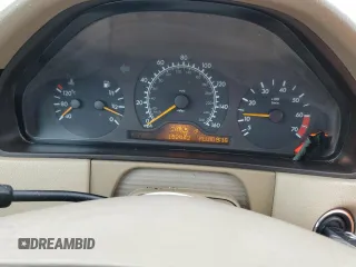 1999 Mercedes-Benz E-Class with VIN WDBJH65F9XA880146, listed as a Copart auction lot 72306164 with 192,442 mi miles and Salvage Title. Bid and sale history available at carsss.com. Image 9.