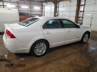 2010 Mercury Milan Hybrid with VIN 3MEDM0L39AR651185, listed as a Copart auction lot 86649294 with 185,357 mi miles and Salvage Title. Bid and sale history available at carsss.com. Image 3.