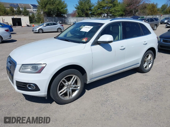 2013 Audi Q5 Premium Plus with VIN WA1LFAFP7DA071146, listed as a IAAI auction lot 41893809 with 174,106 mi miles. Bid and sale history available at carsss.com. Image 2.