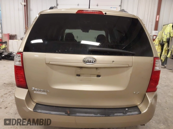 2009 Kia Sedona LX with VIN KNDMB233996314804, listed as a IAAI auction lot 42014187 with 220,693 mi miles and . Bid and sale history available at DreamBid. Image 16.