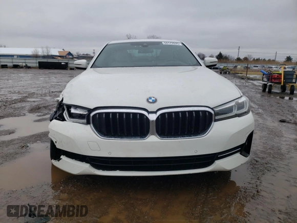 2022 BMW 5 Series 530i xDrive with VIN WBA13BJ07NCH68277, listed as a Copart auction lot 44172635 with 38,282 mi miles and Salvage Title. Bid and sale history available at carsss.com. Image 5.