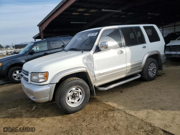 2000 Isuzu Trooper S with VIN JACDS58X9Y7J05616, listed as a Copart auction lot 42621905 with 188,747 mi miles and Clean Title. Bid and sale history available at carsss.com. Image 1.