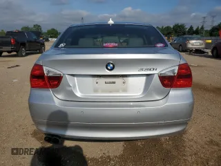 2006 BMW 3 Series 330i with VIN WBAVB33516KS36286, listed as a Copart auction lot 62556015 with 221,032 mi miles and Salvage title. Bid and sale history available at DreamBid. Image 6.