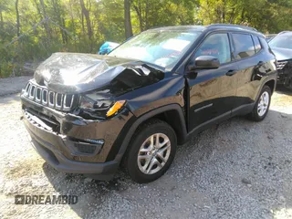 2018 Jeep Compass Sport with VIN 3C4NJCABXJT326364, listed as a IAAI auction lot 40289629 with 68,896 mi miles. Bid and sale history available at carsss.com. Image 17.