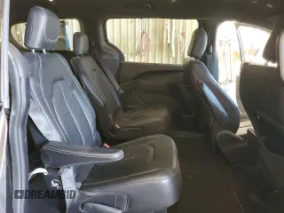 2018 Chrysler Pacifica Touring L с VIN 2C4RC1BG0JR275003, выставлен на аукционе Copart как лот 52110085 с пробегом 83 484 миль миль и Списание • Salvage title. История ставок и продаж доступна на DreamBid. Изображение 11.