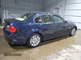 2007 BMW 3 Series 328xi with VIN WBAVC93587KX61816, listed as a Copart auction lot 88712135 with 0 mi miles and Salvage Title. Bid and sale history available at carsss.com. Image 3.