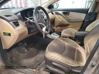 2012 Hyundai Elantra Limited z VIN 5NPDH4AE9CH141460, wystawiony jako Copart lot #58363825 z przebiegiem 138 407 mil mil oraz Czysty tytuł • Clean title. Historia ofert i sprzedaży dostępna na DreamBid. Obrazek 7.