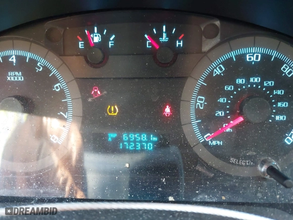 2010 Ford Escape XLT with VIN 1FMCU0D78AKB72027, listed as a IAAI auction lot 42056396 with 172,370 mi miles. Bid and sale history available at carsss.com. Image 7.