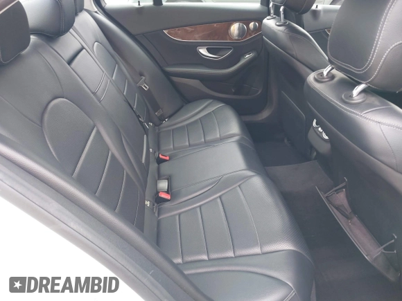 2015 Mercedes-Benz C-Class C 300 Luxury with VIN 55SWF4KB2FU035579, listed as a IAAI auction lot 42034880 with 191,819 mi miles. Bid and sale history available at carsss.com. Image 8.