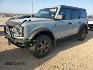 2021 Ford Bronco с VIN 1FMDE5BH9MLA89439, выставлен на аукционе Copart как лот 52244485 с пробегом 21 639 миль миль и Чистый • Clean title. История ставок и продаж доступна на DreamBid. Изображение 1.