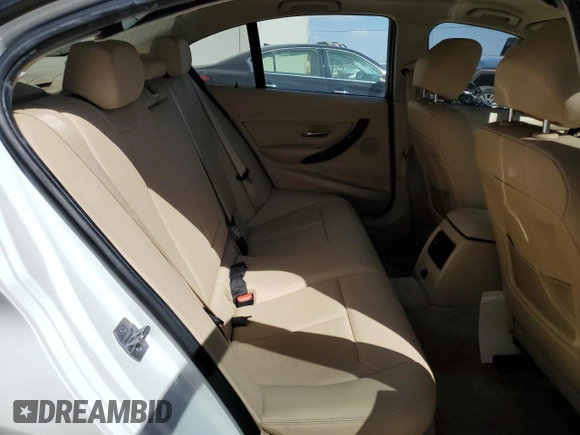 2015 BMW 3 Series 328i с VIN WBA3C1C5XFP853309, выставлен на аукционе Copart как лот 48372645 с пробегом 90 287 миль миль и Списание • Salvage title. История ставок и продаж доступна на DreamBid. Изображение 10.